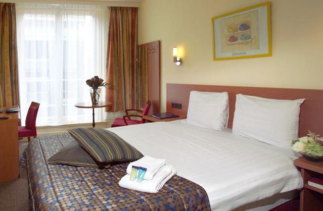 Amsterdam accommodation