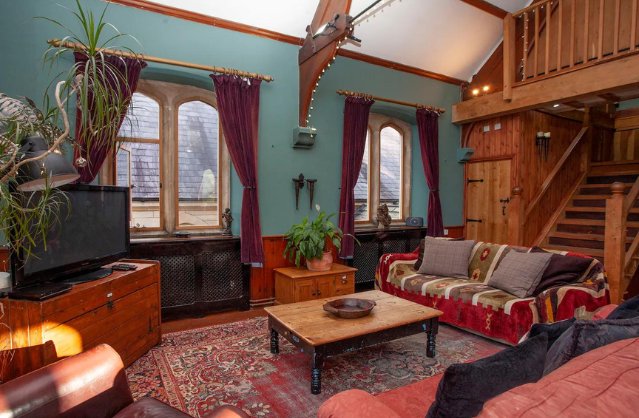 Bath accommodation